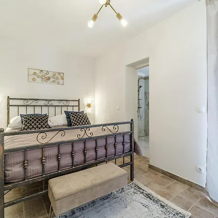 Maria - Pool & Parking * San Pietro di Brazza